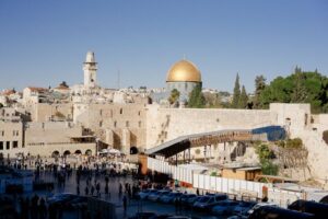 הצגות בתיאטראות ירושלים: חוויה תרבותית בלב הבירה