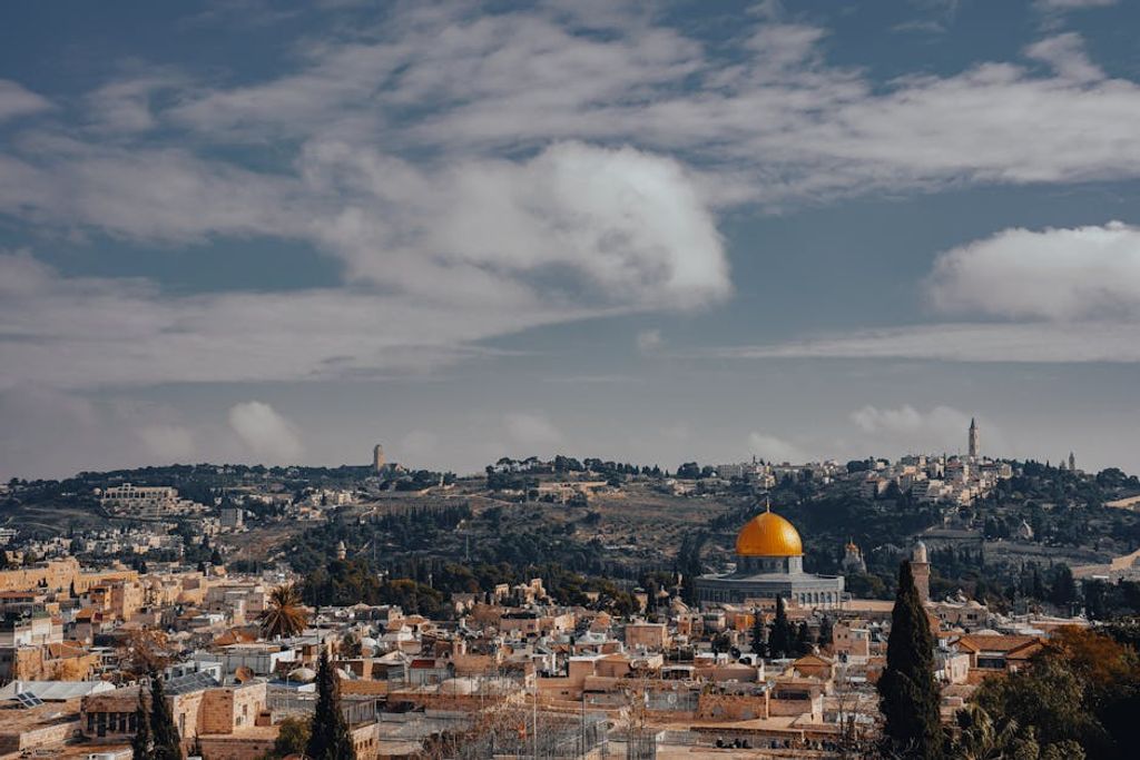 Samir Smier באתר PEXELS Jerusalem complexities